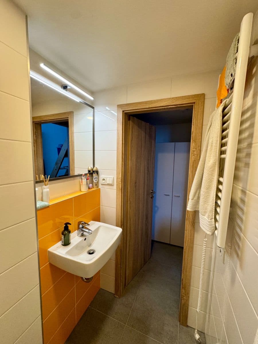 Prenájom bytu 1-izbový 32 m², Geologická, Praha, Praha Prenájom bytu 1-izbový 32 m², Geologická, Praha, Praha