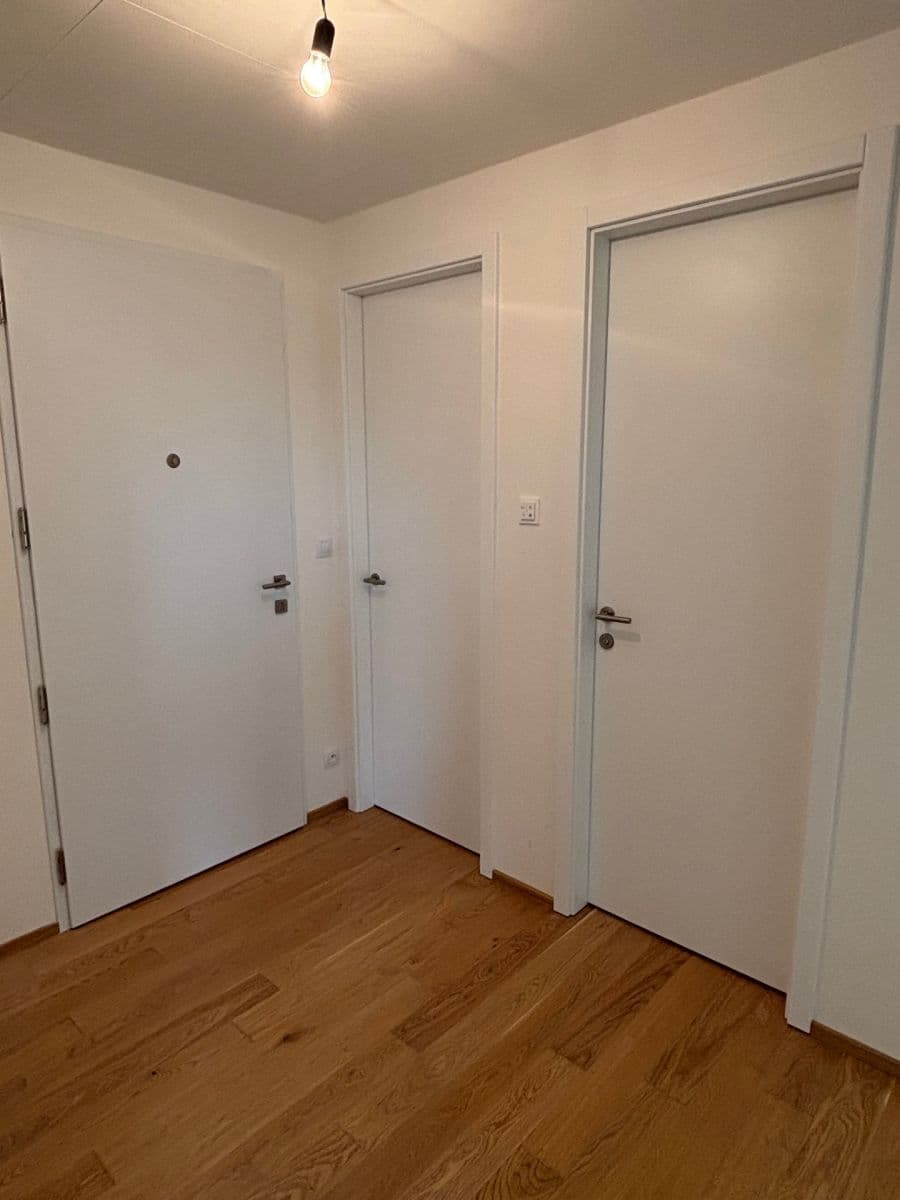 Predaj bytu 2-izbový 72 m², Jankovcova, Praha, Praha Predaj bytu 2-izbový 72 m², Jankovcova, Praha, Praha