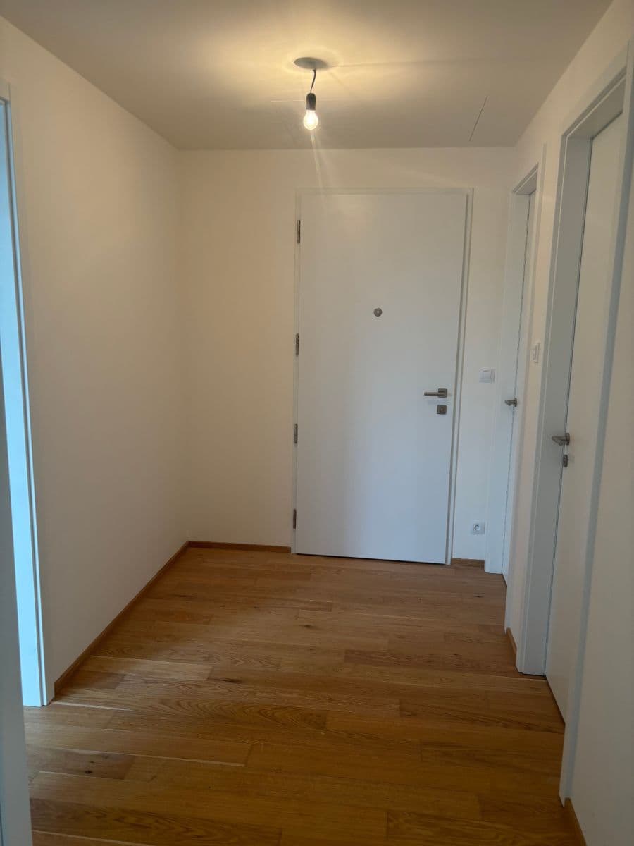Predaj bytu 2-izbový 72 m², Jankovcova, Praha, Praha Predaj bytu 2-izbový 72 m², Jankovcova, Praha, Praha
