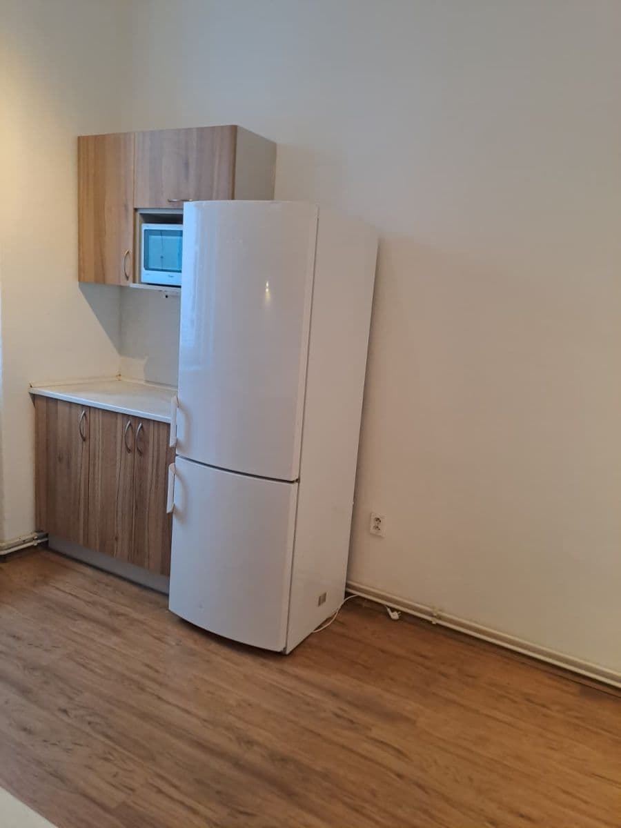 Prenájom bytu 2-izbový 53 m², Sokolovská, Praha, Praha Prenájom bytu 2-izbový 53 m², Sokolovská, Praha, Praha
