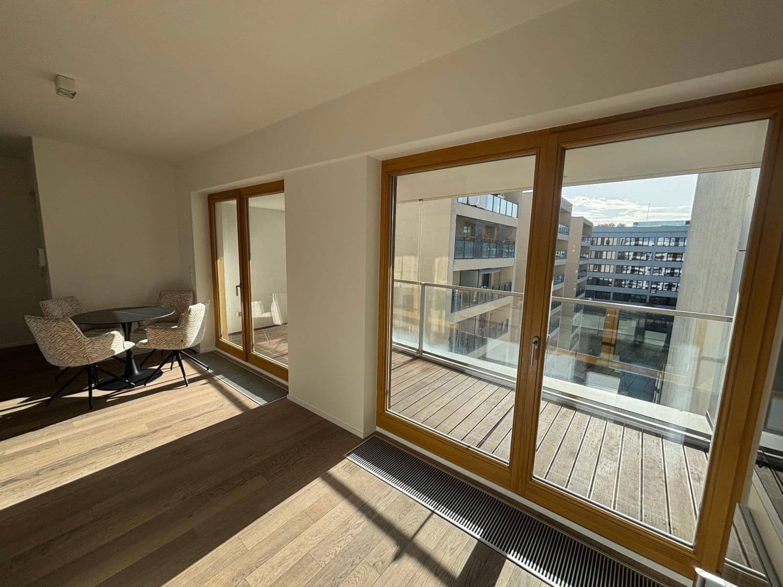 Predaj bytu 2-izbový 71 m², Za Karlínským přístavem, Praha, Praha Predaj bytu 2-izbový 71 m², Za Karlínským přístavem, Praha, Praha