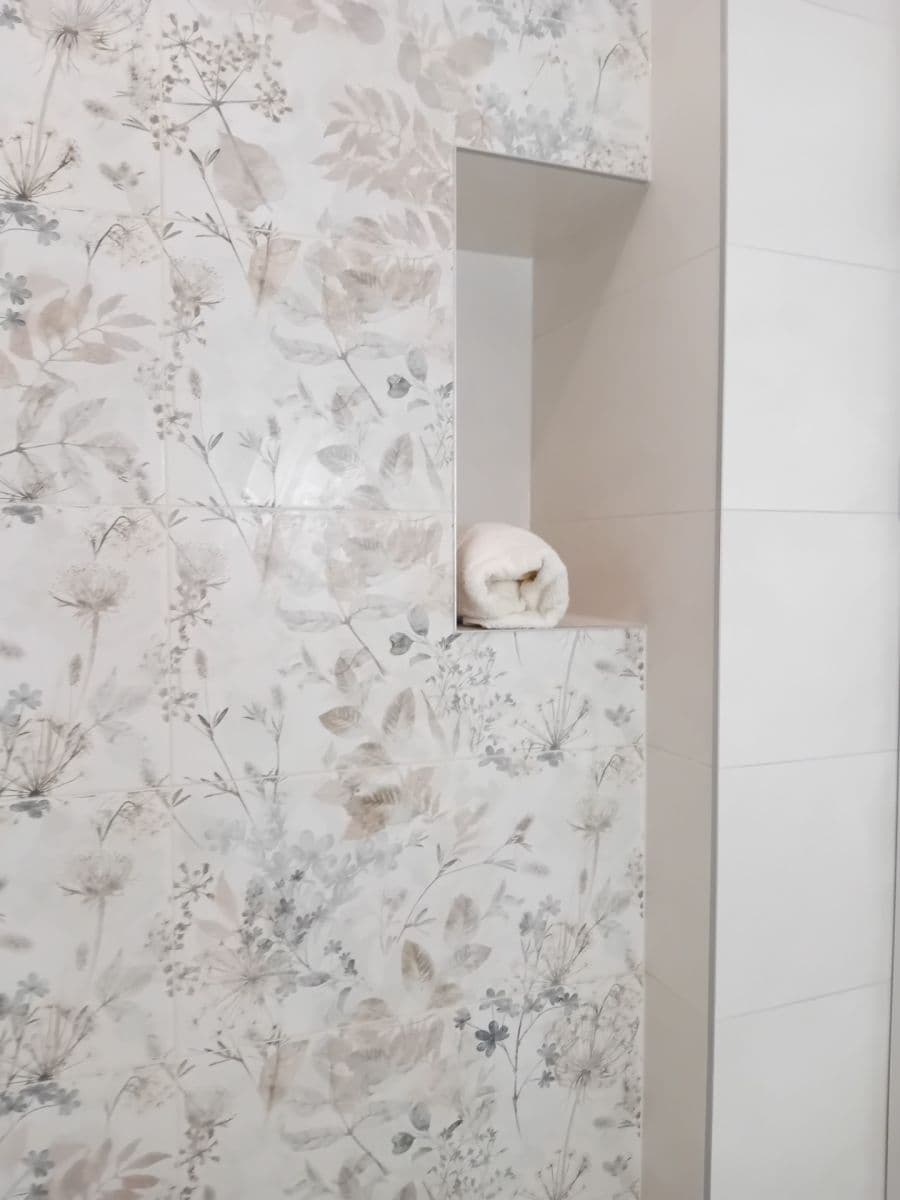 Prenájom bytu 2-izbový 51 m², Krymská, Praha, Praha Prenájom bytu 2-izbový 51 m², Krymská, Praha, Praha