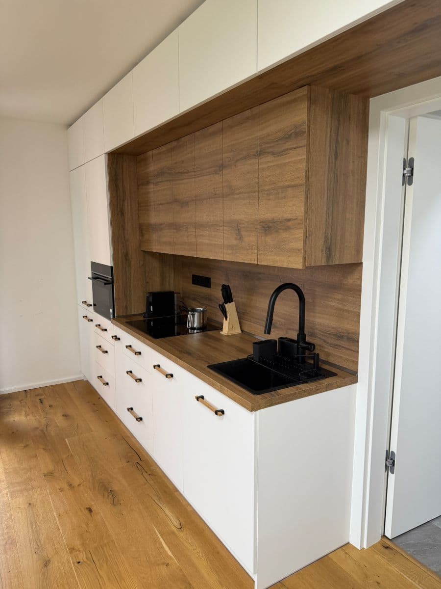 Predaj bytu 2-izbový 52 m², Úpská, Svoboda nad Úpou, Královéhradecký kraj Predaj bytu 2-izbový 52 m², Úpská, Svoboda nad Úpou, Královéhradecký kraj