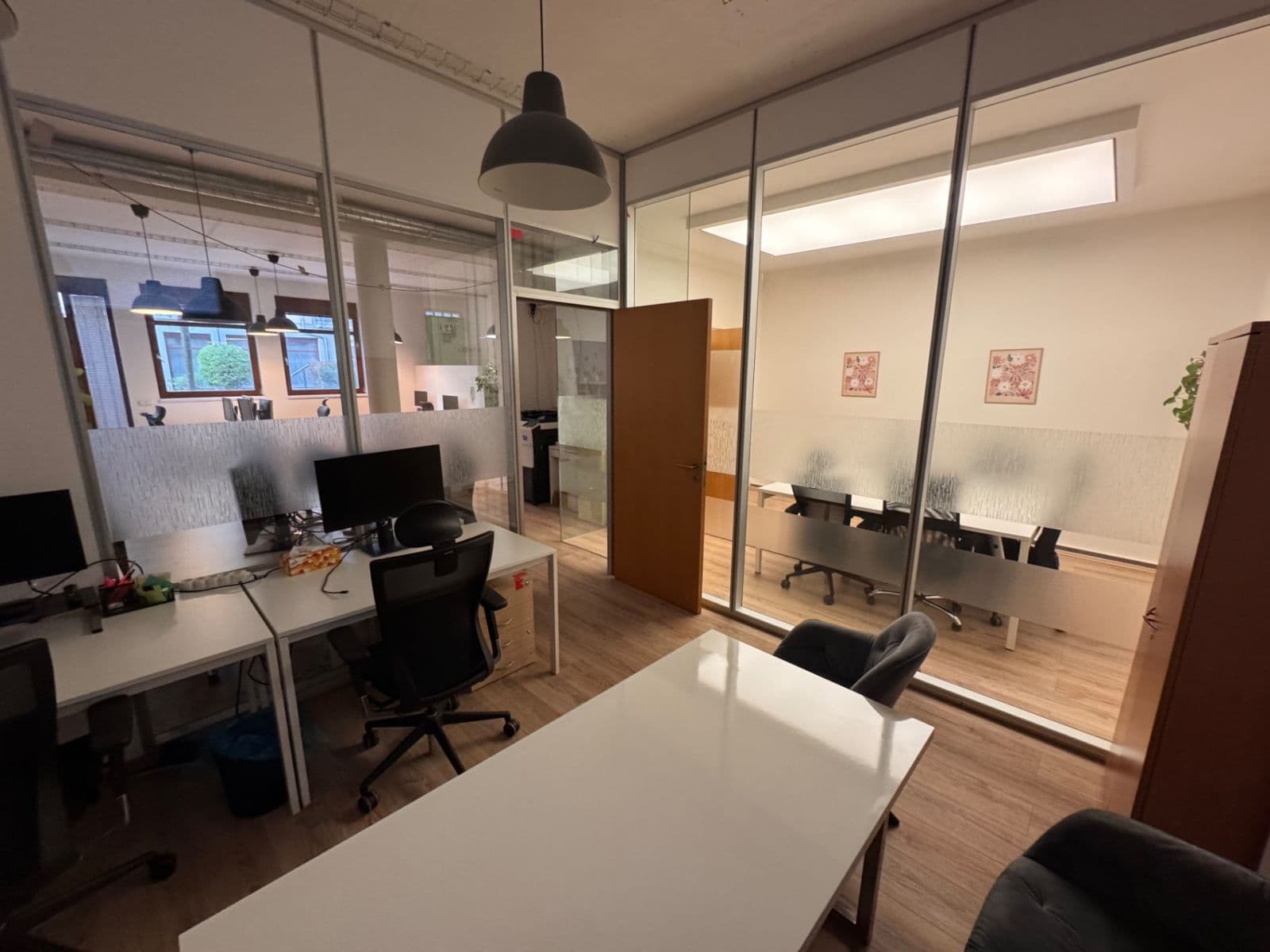 Prenájom kancelárie 95 m², Pod Děkankou, Praha, Praha Prenájom kancelárie 95 m², Pod Děkankou, Praha, Praha