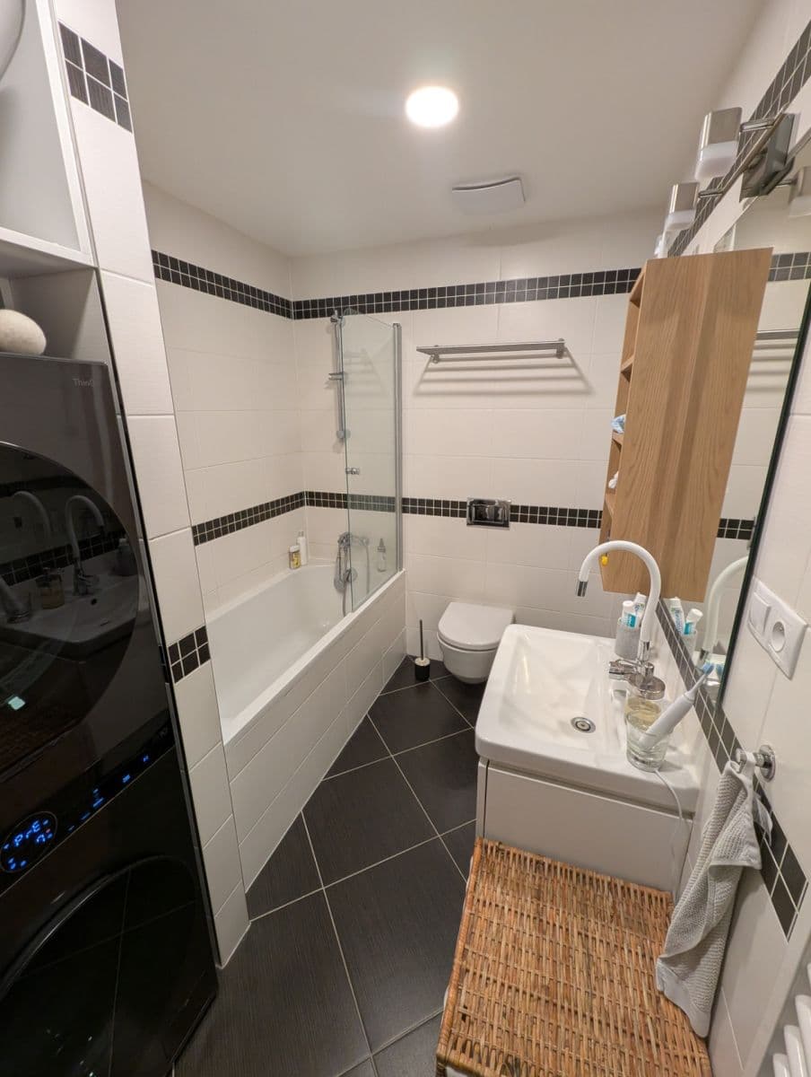 Prenájom bytu 2-izbový 59 m², Štanderova, Praha, Praha Prenájom bytu 2-izbový 59 m², Štanderova, Praha, Praha
