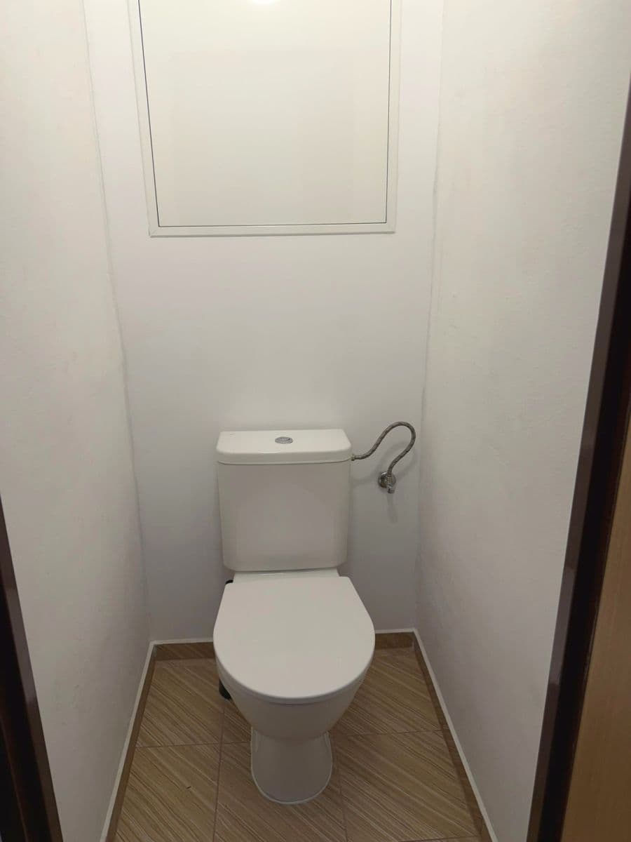 Prenájom bytu 1-izbový 27 m², Bítovská, Praha, Praha Prenájom bytu 1-izbový 27 m², Bítovská, Praha, Praha