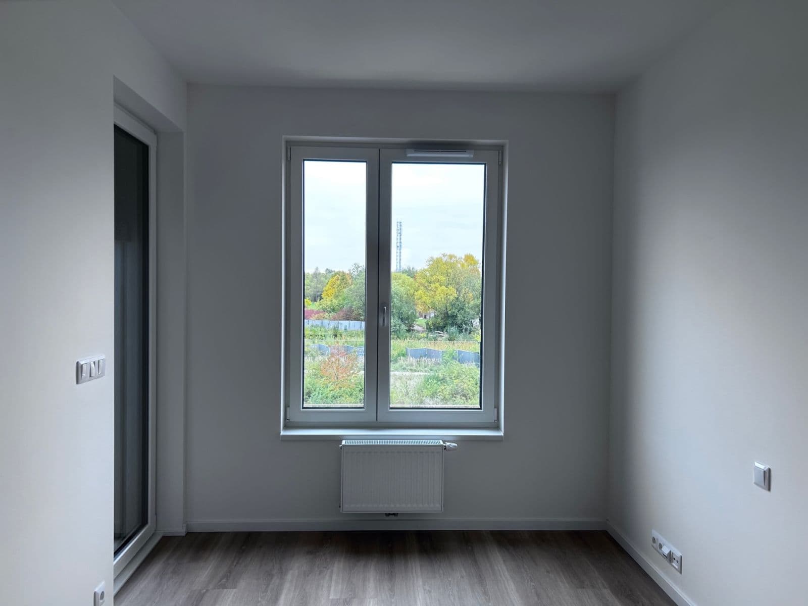 Prenájom bytu 2-izbový 50 m², Divíškové, Praha, Praha Prenájom bytu 2-izbový 50 m², Divíškové, Praha, Praha