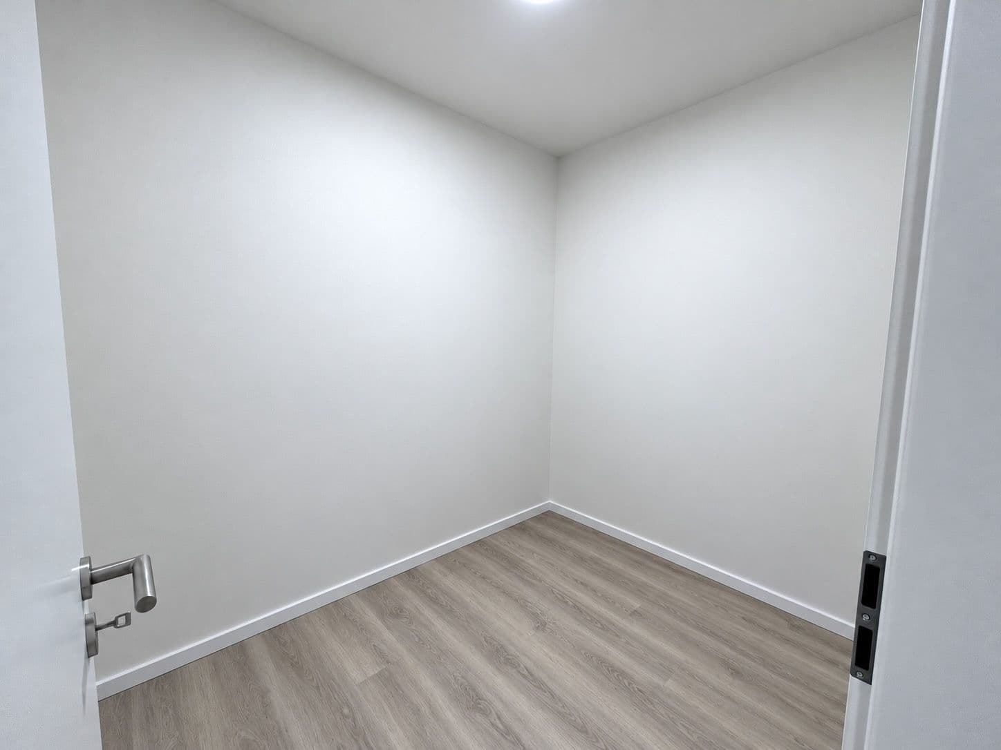 Prenájom bytu 2-izbový 50 m², Divíškové, Praha, Praha Prenájom bytu 2-izbový 50 m², Divíškové, Praha, Praha