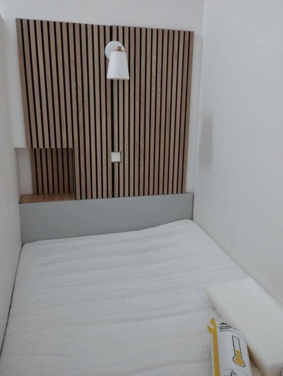 Prenájom bytu 1-izbový 31 m², Roháčova, Praha, Praha Prenájom bytu 1-izbový 31 m², Roháčova, Praha, Praha