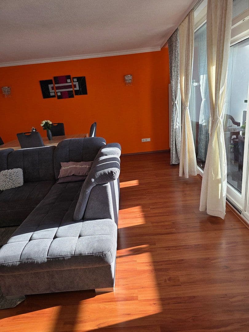 Predaj bytu 4-izbový 107 m², Mühlacker, Bádensko-Wurttembersko Predaj bytu 4-izbový 107 m², Mühlacker, Bádensko-Wurttembersko