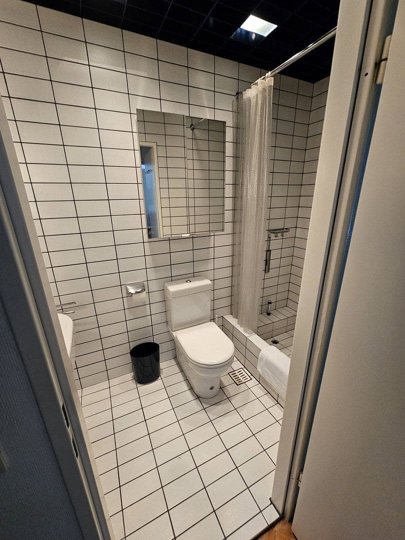 Predaj bytu 2-izbový 59 m², Handjerystraße 49, Berlin, Berlín Predaj bytu 2-izbový 59 m², Handjerystraße 49, Berlin, Berlín