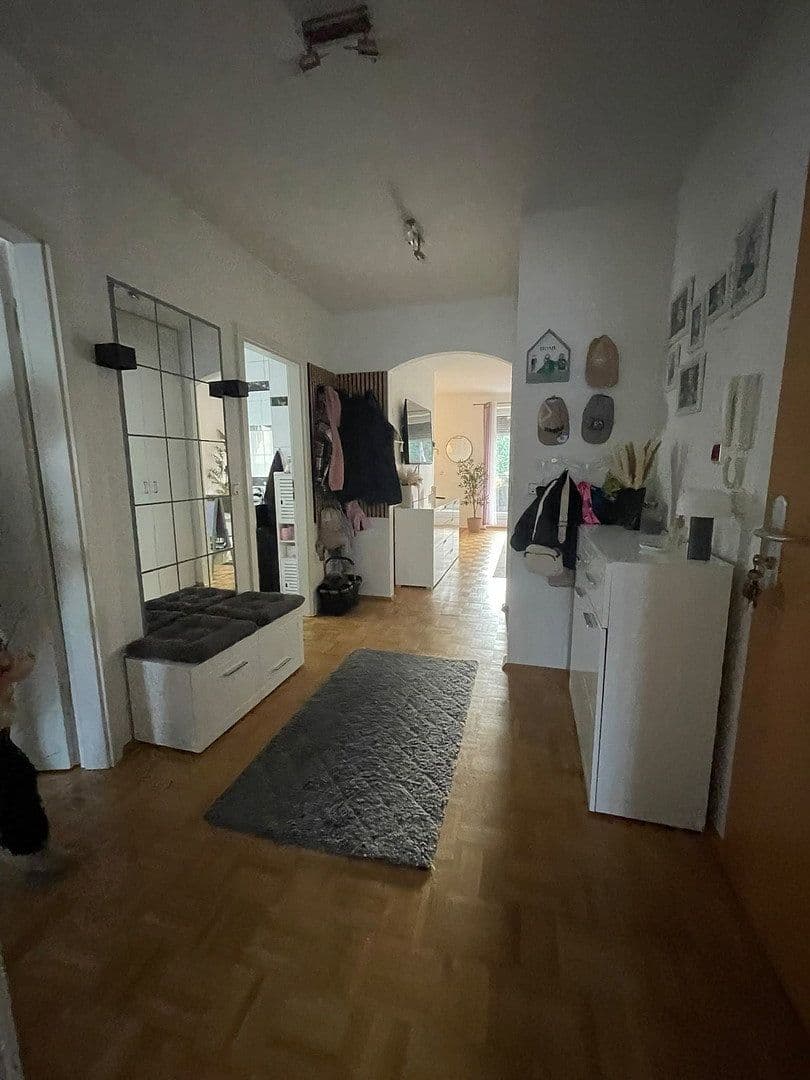 Prenájom bytu 3-izbový 78 m², Schützenstraße 111, Bottrop, Severné Porýnie - Westfálsko Prenájom bytu 3-izbový 78 m², Schützenstraße 111, Bottrop, Severné Porýnie - Westfálsko