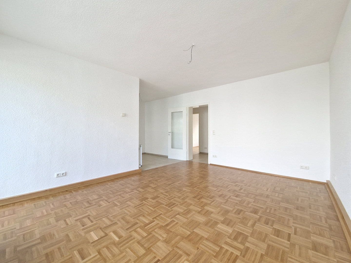 Prenájom bytu 3-izbový 72 m², Geismarweg 14, Essen-Heisingen, Severné Porýnie - Westfálsko Prenájom bytu 3-izbový 72 m², Geismarweg 14, Essen-Heisingen, Severné Porýnie - Westfálsko