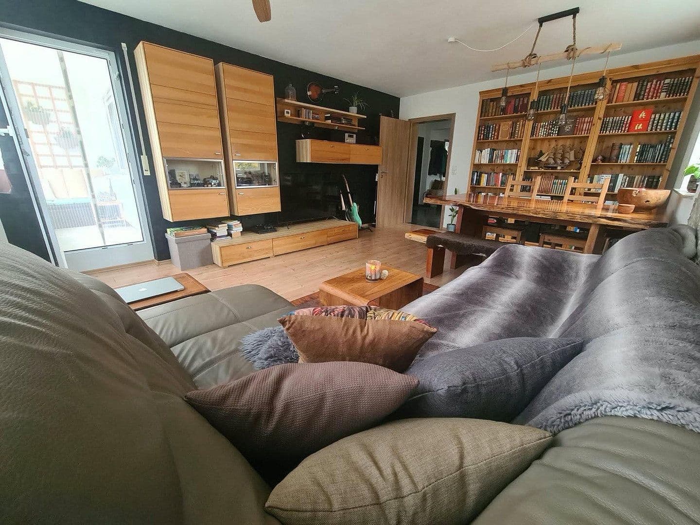 Predaj bytu 4-izbový 82 m², Ulm, Bádensko-Wurttembersko Predaj bytu 4-izbový 82 m², Ulm, Bádensko-Wurttembersko