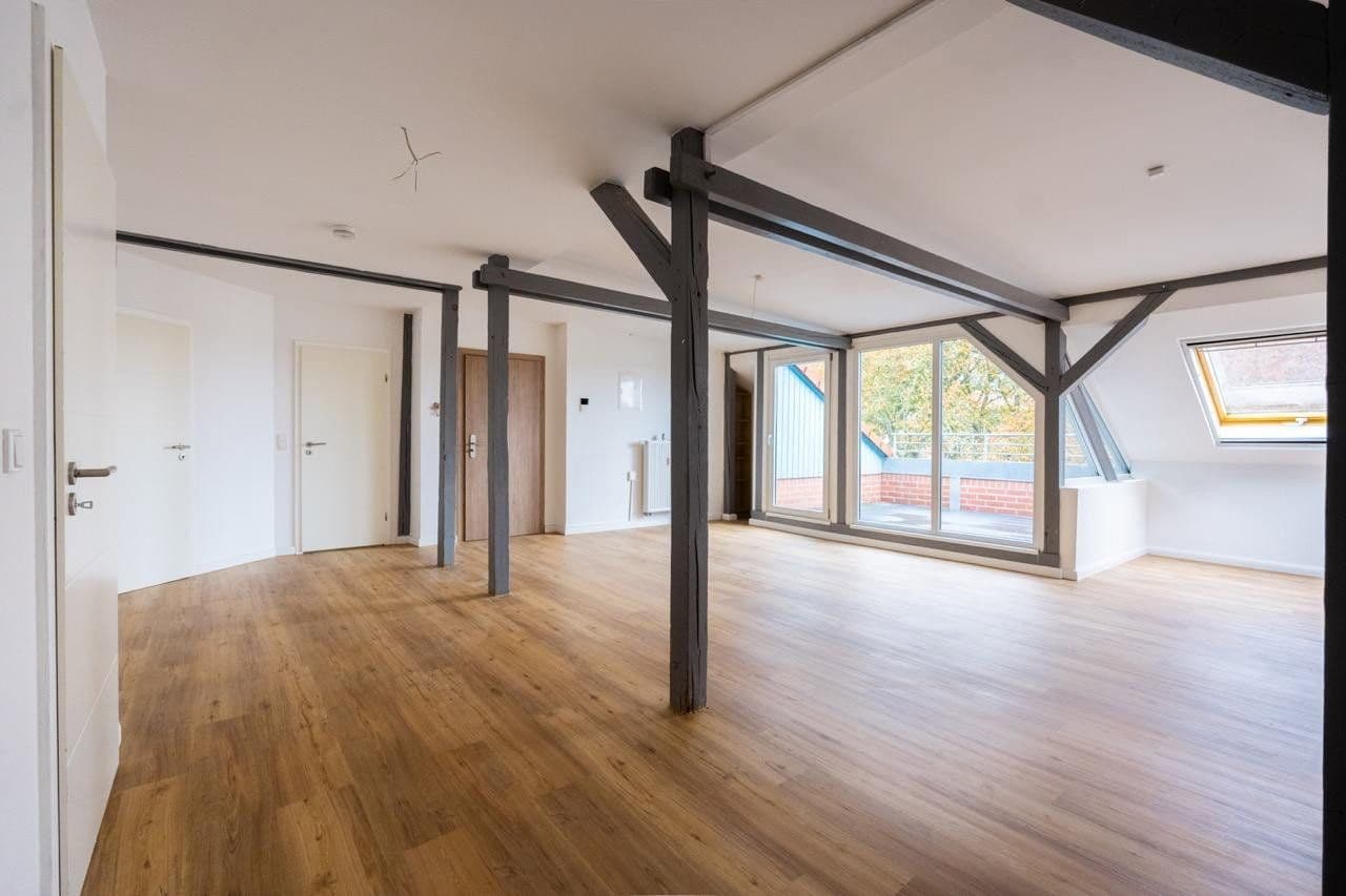 Predaj bytu 4-izbový 94 m², Lößnigerstraße 50, Leipzig, Sasko Predaj bytu 4-izbový 94 m², Lößnigerstraße 50, Leipzig, Sasko