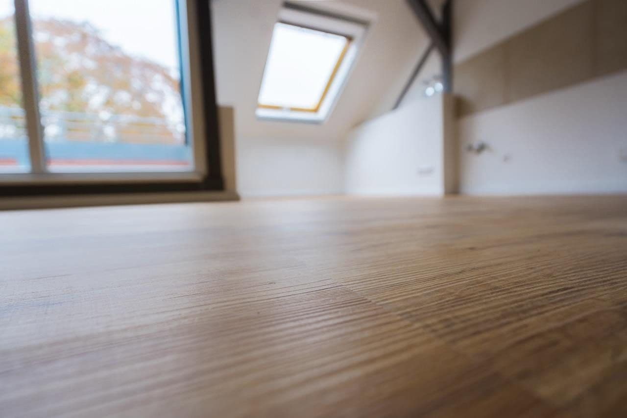Predaj bytu 4-izbový 94 m², Lößnigerstraße 50, Leipzig, Sasko Predaj bytu 4-izbový 94 m², Lößnigerstraße 50, Leipzig, Sasko