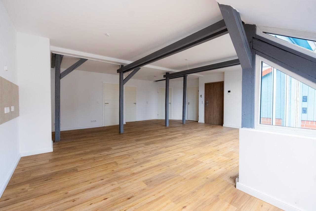 Predaj bytu 4-izbový 94 m², Lößnigerstraße 50, Leipzig, Sasko Predaj bytu 4-izbový 94 m², Lößnigerstraße 50, Leipzig, Sasko
