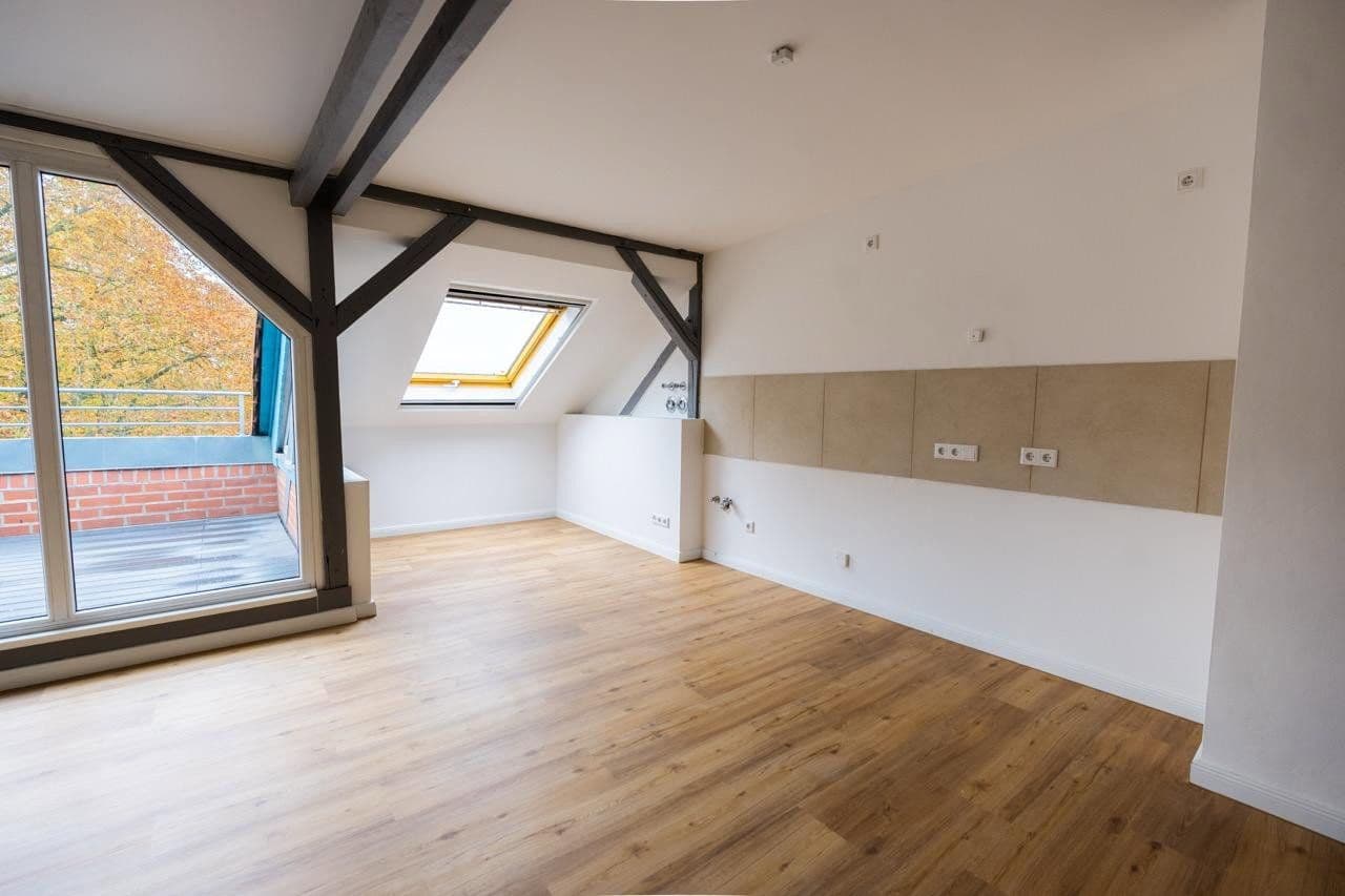 Predaj bytu 4-izbový 94 m², Lößnigerstraße 50, Leipzig, Sasko Predaj bytu 4-izbový 94 m², Lößnigerstraße 50, Leipzig, Sasko