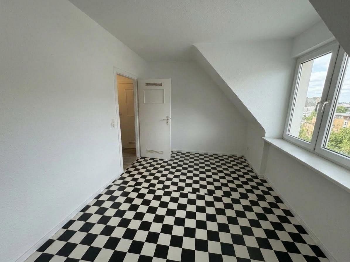 Prenájom bytu 2-izbový 53 m², Wuppertal, Severné Porýnie - Westfálsko Prenájom bytu 2-izbový 53 m², Wuppertal, Severné Porýnie - Westfálsko