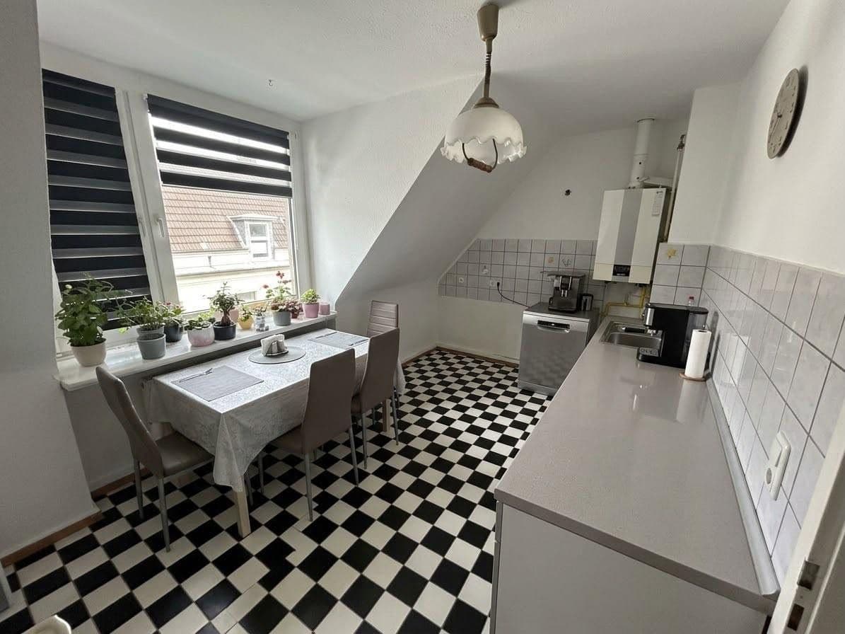 Prenájom bytu 2-izbový 53 m², Wuppertal, Severné Porýnie - Westfálsko Prenájom bytu 2-izbový 53 m², Wuppertal, Severné Porýnie - Westfálsko