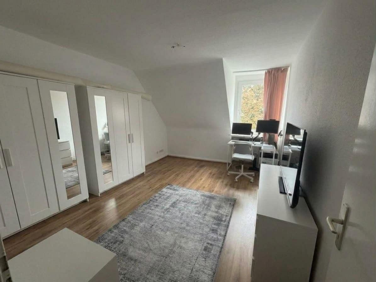 Prenájom bytu 2-izbový 53 m², Wuppertal, Severné Porýnie - Westfálsko Prenájom bytu 2-izbový 53 m², Wuppertal, Severné Porýnie - Westfálsko