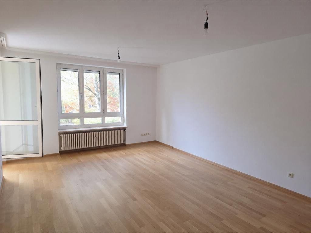 Prenájom bytu 3-izbový 81 m², Landsbergerstraße 37, Germering, Bavorsko Prenájom bytu 3-izbový 81 m², Landsbergerstraße 37, Germering, Bavorsko