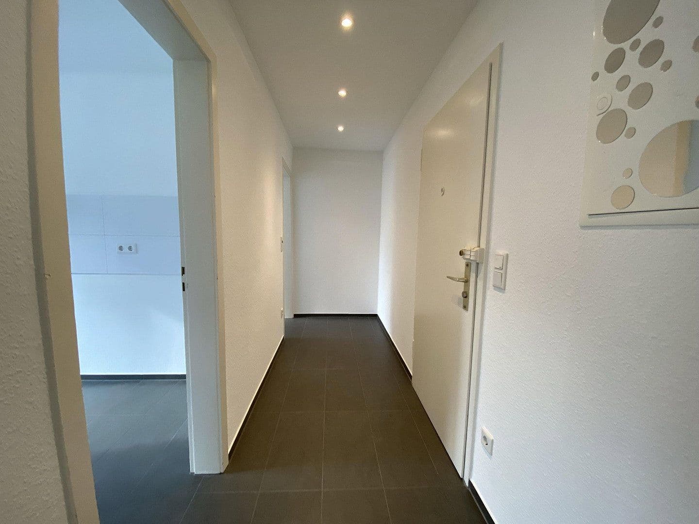 Prenájom bytu 1-izbový 47 m², Wuppertal, Severné Porýnie - Westfálsko Prenájom bytu 1-izbový 47 m², Wuppertal, Severné Porýnie - Westfálsko