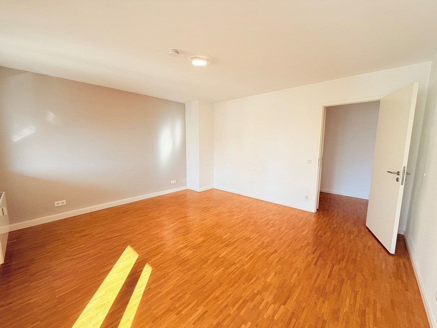 Predaj bytu 3-izbový 98 m², Steglitzer Damm 24, Berlin, Berlín Predaj bytu 3-izbový 98 m², Steglitzer Damm 24, Berlin, Berlín