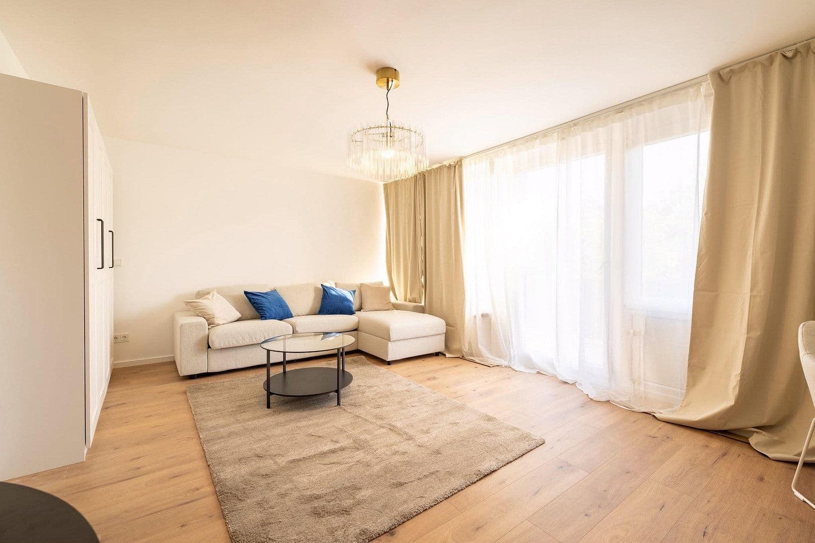 Prenájom bytu 1-izbový 30 m², Ottobrunner Straße 15a, München, Bavorsko Prenájom bytu 1-izbový 30 m², Ottobrunner Straße 15a, München, Bavorsko