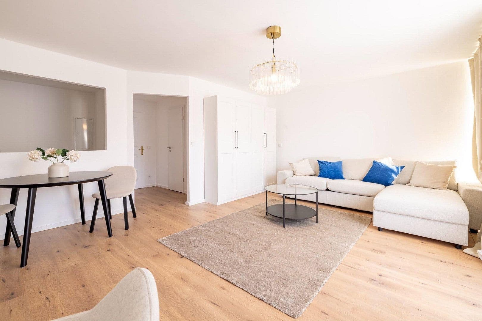 Prenájom bytu 1-izbový 30 m², Ottobrunner Straße 15a, München, Bavorsko Prenájom bytu 1-izbový 30 m², Ottobrunner Straße 15a, München, Bavorsko