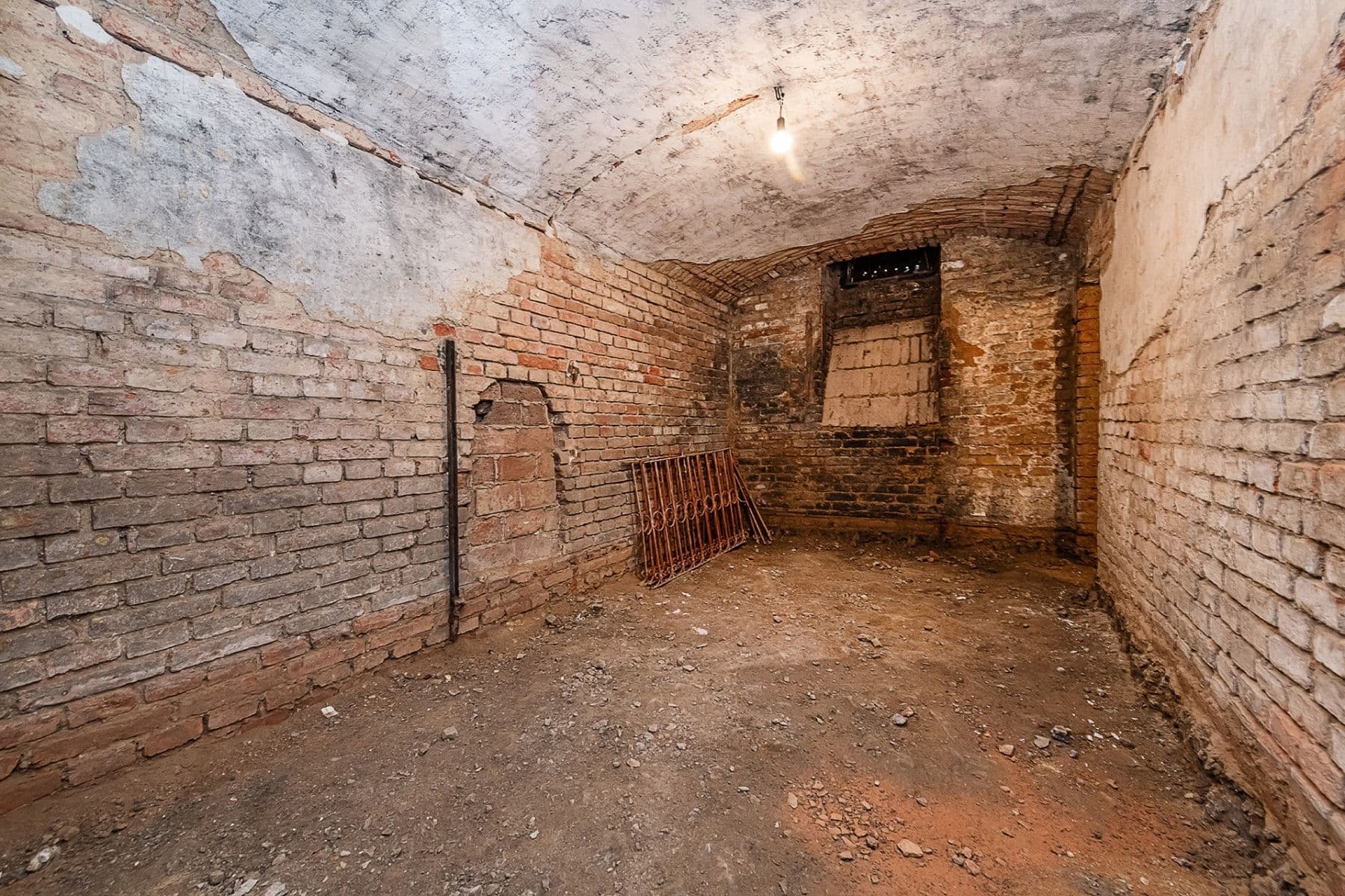 Predaj nebytového priestoru 99 m², Chodská, Praha, Praha Predaj nebytového priestoru 99 m², Chodská, Praha, Praha