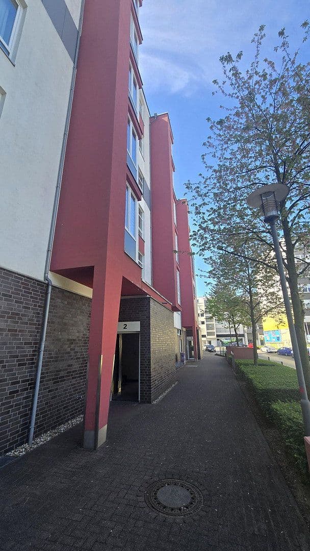 Predaj bytu 2-izbový 57 m², Hilde-und-Joseph, Professor-Neyses-Platz 2, Düsseldorf, Severné Porýnie - Westfálsko Predaj bytu 2-izbový 57 m², Hilde-und-Joseph, Professor-Neyses-Platz 2, Düsseldorf, Severné Porýnie - Westfálsko