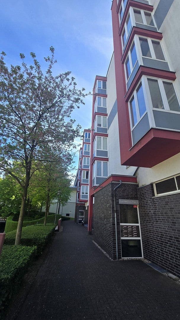 Predaj bytu 2-izbový 57 m², Hilde-und-Joseph, Professor-Neyses-Platz 2, Düsseldorf, Severné Porýnie - Westfálsko Predaj bytu 2-izbový 57 m², Hilde-und-Joseph, Professor-Neyses-Platz 2, Düsseldorf, Severné Porýnie - Westfálsko
