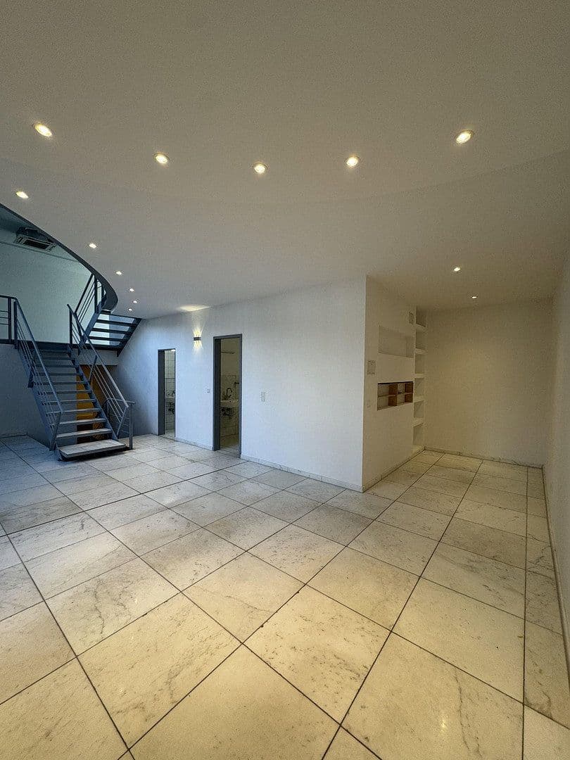 Predaj bytu 383 m², Münchener Straße 113, Ingolstadt, Bavorsko Predaj bytu 383 m², Münchener Straße 113, Ingolstadt, Bavorsko