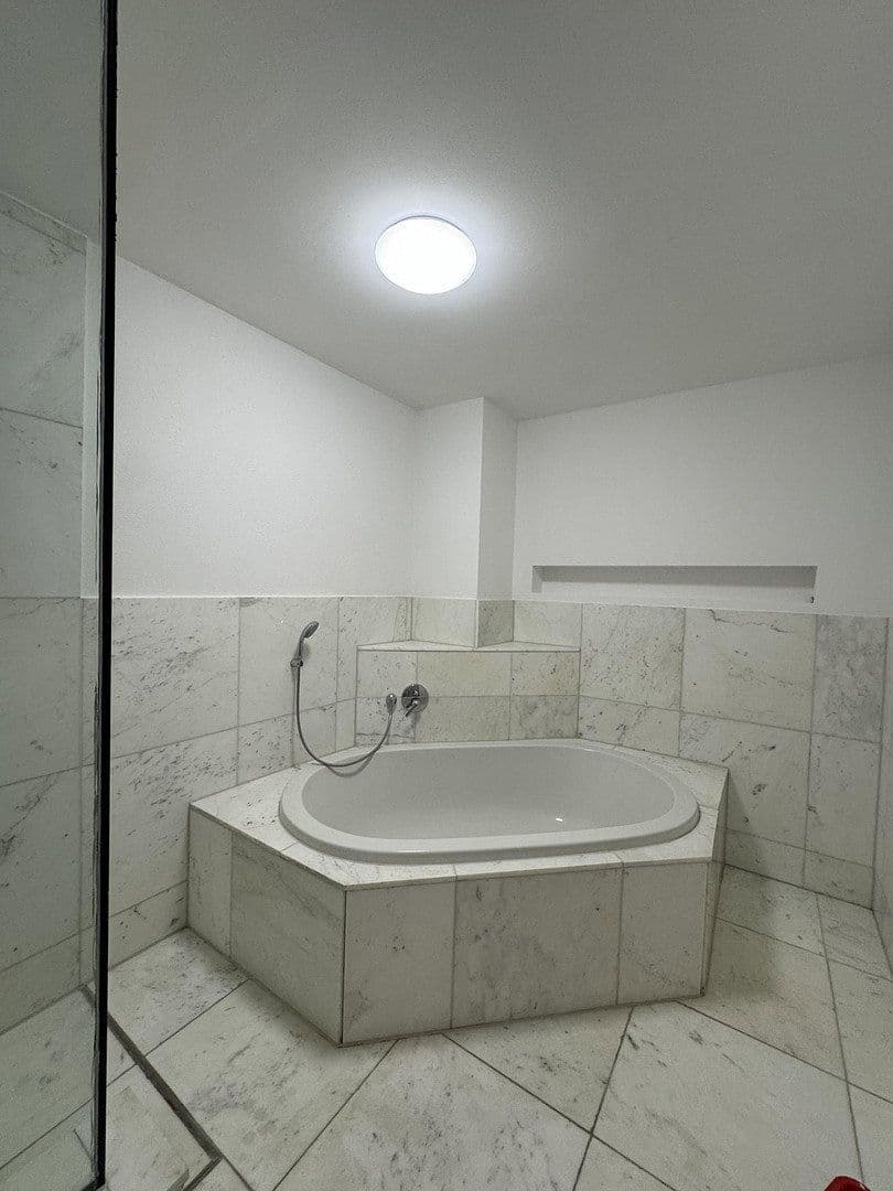 Predaj bytu 383 m², Münchener Straße 113, Ingolstadt, Bavorsko Predaj bytu 383 m², Münchener Straße 113, Ingolstadt, Bavorsko