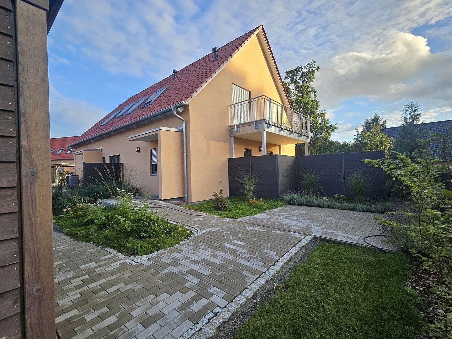 Prenájom bytu 2-izbový 66 m², Brunnenweg 1a, Kamenec, Sasko Prenájom bytu 2-izbový 66 m², Brunnenweg 1a, Kamenec, Sasko