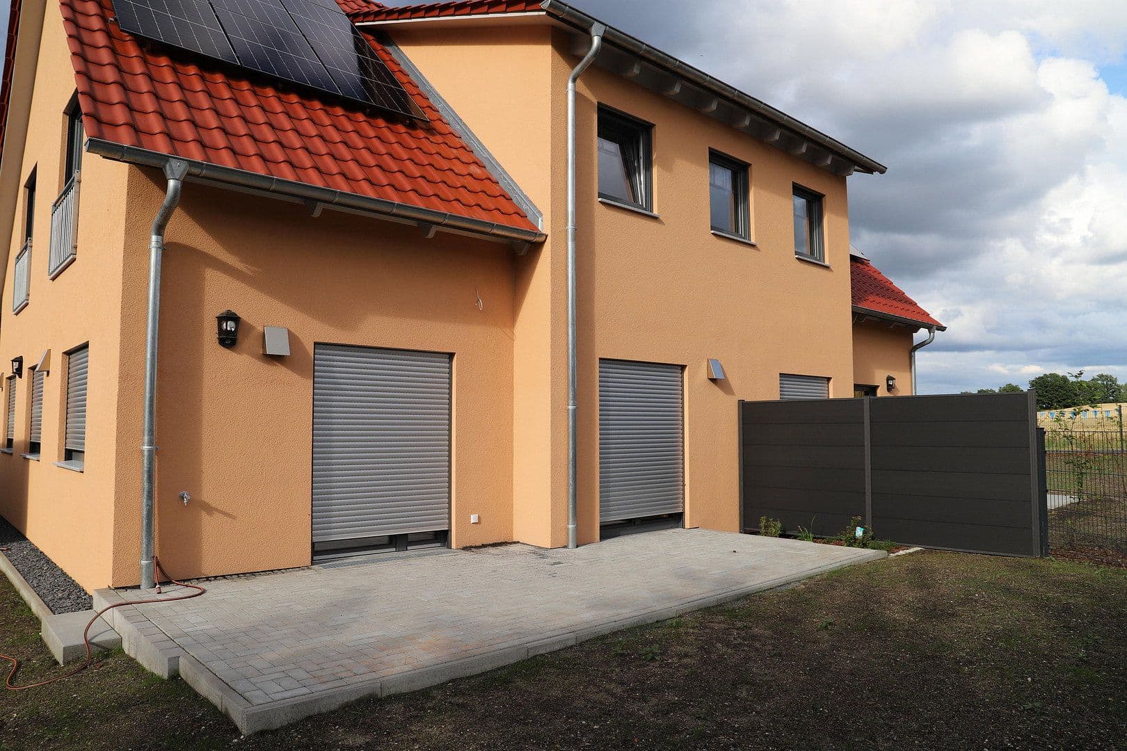 Prenájom bytu 2-izbový 66 m², Brunnenweg 1a, Kamenec, Sasko Prenájom bytu 2-izbový 66 m², Brunnenweg 1a, Kamenec, Sasko