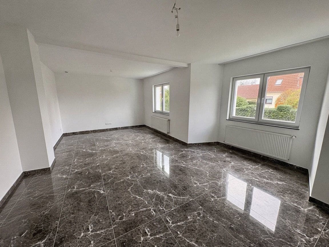 Prenájom bytu 4-izbový 115 m², Sottrum, Dolné Sasko Prenájom bytu 4-izbový 115 m², Sottrum, Dolné Sasko