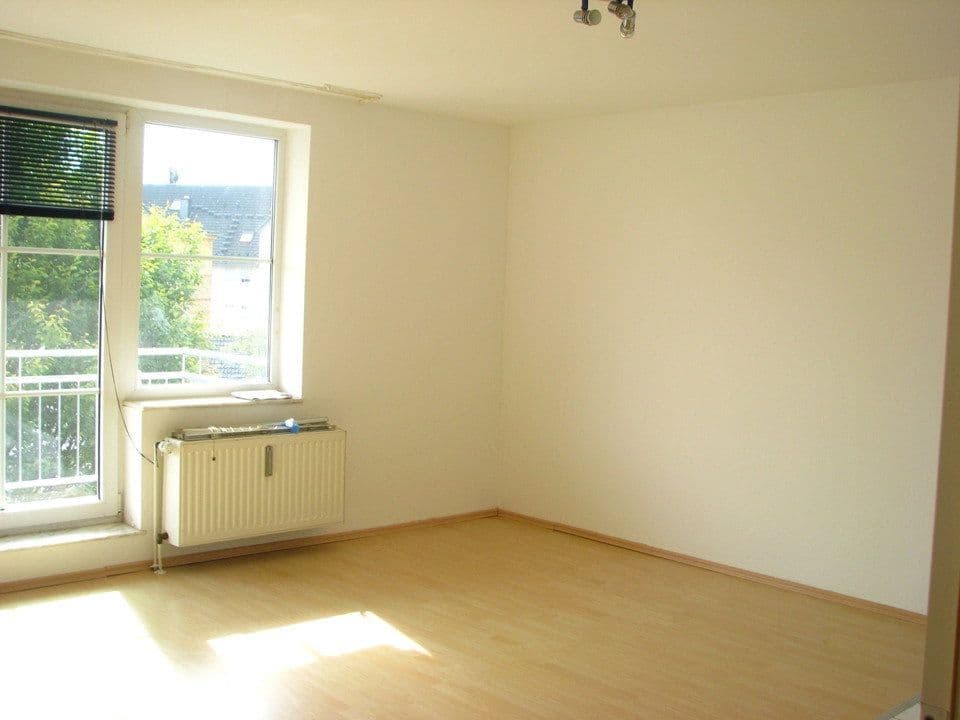 Prenájom bytu 2-izbový 55 m², Luisenstrasse 34, Siegburg, Severné Porýnie - Westfálsko Prenájom bytu 2-izbový 55 m², Luisenstrasse 34, Siegburg, Severné Porýnie - Westfálsko