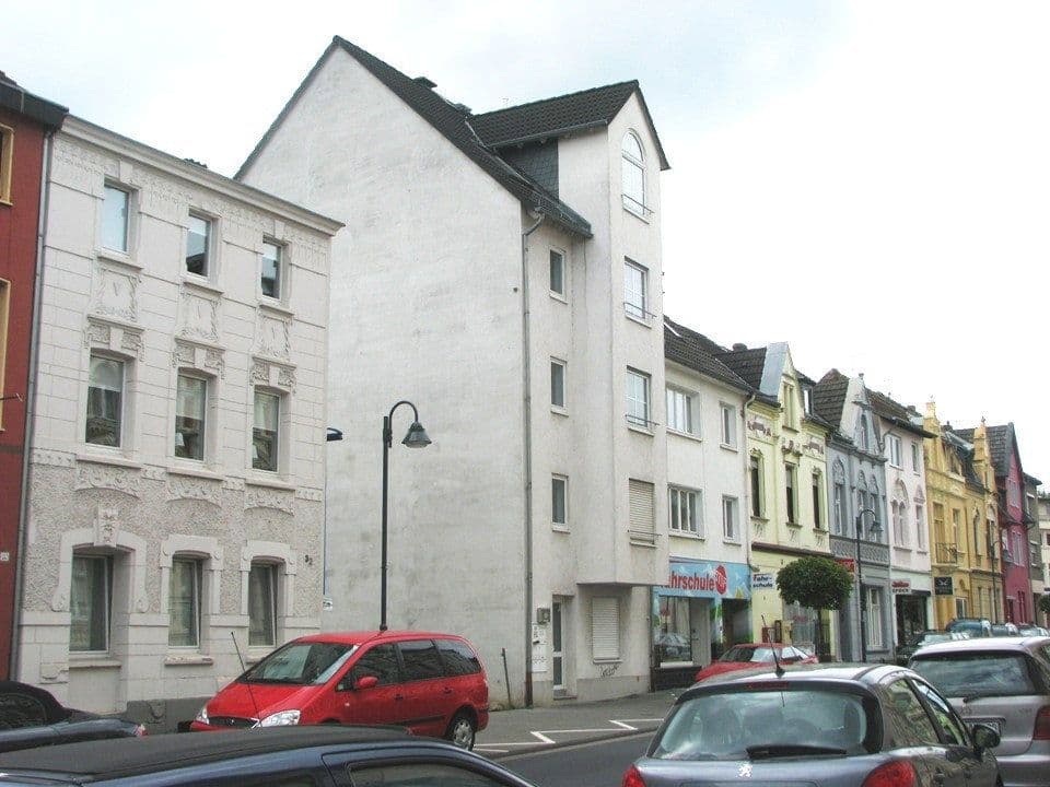 Prenájom bytu 2-izbový 55 m², Luisenstrasse 34, Siegburg, Severné Porýnie - Westfálsko Prenájom bytu 2-izbový 55 m², Luisenstrasse 34, Siegburg, Severné Porýnie - Westfálsko