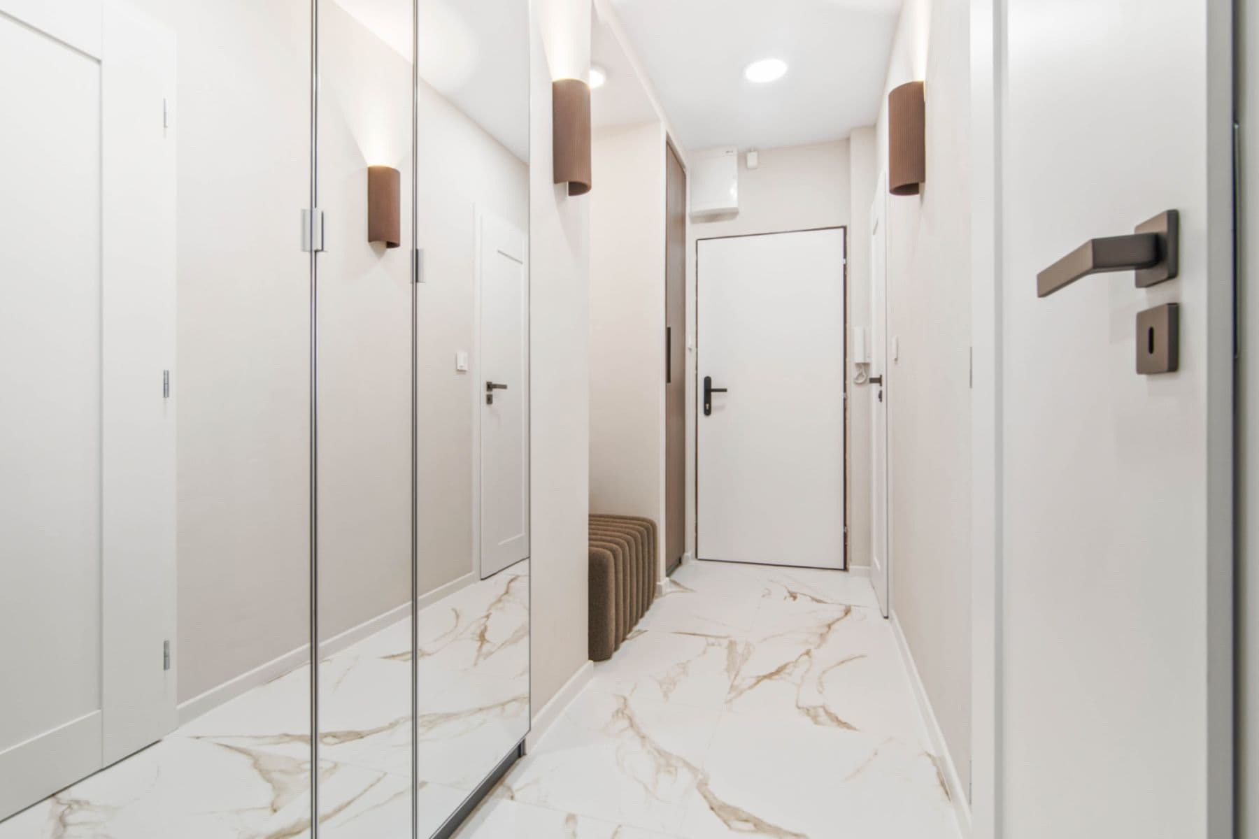 Predaj bytu 3-izbový 60 m², Nad Primaskou, Praha, Praha Predaj bytu 3-izbový 60 m², Nad Primaskou, Praha, Praha