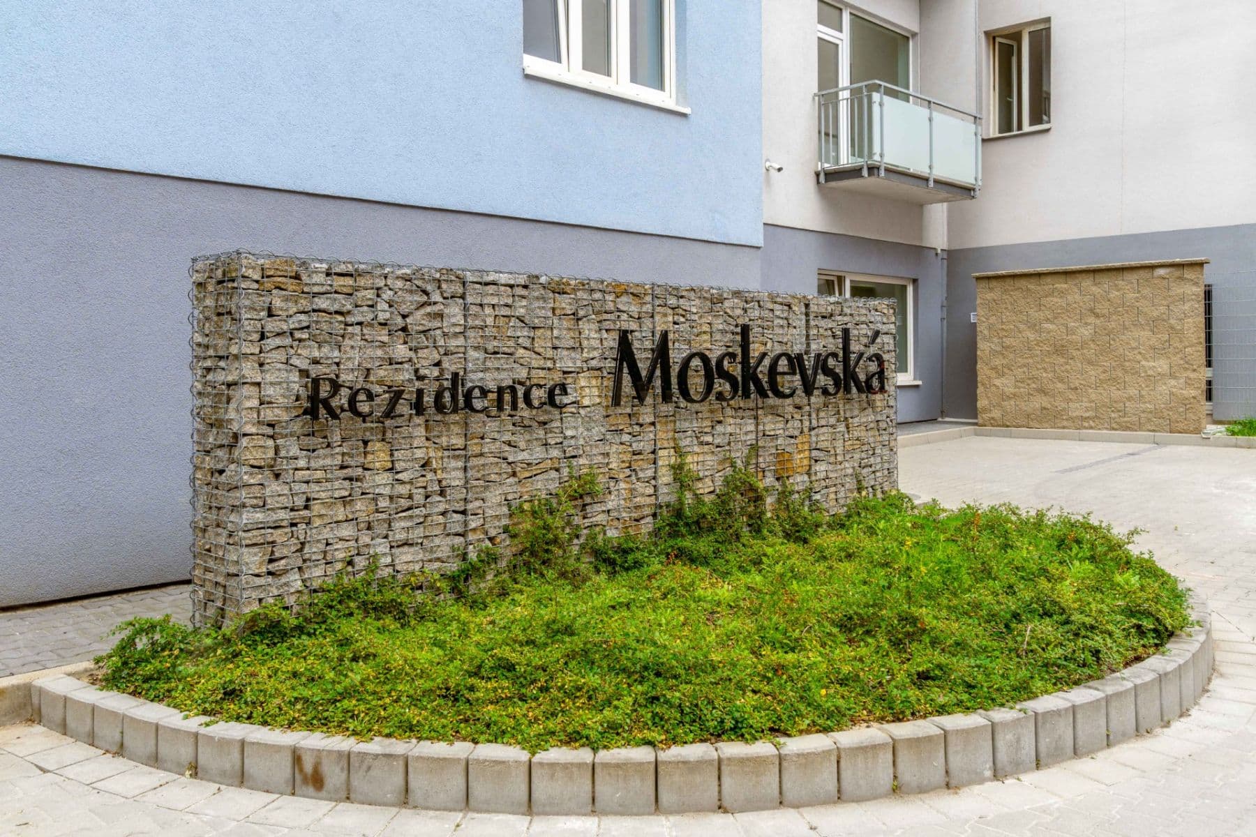 Predaj garáže 12 m², Karlovy Vary, Karlovarský kraj Predaj garáže 12 m², Karlovy Vary, Karlovarský kraj