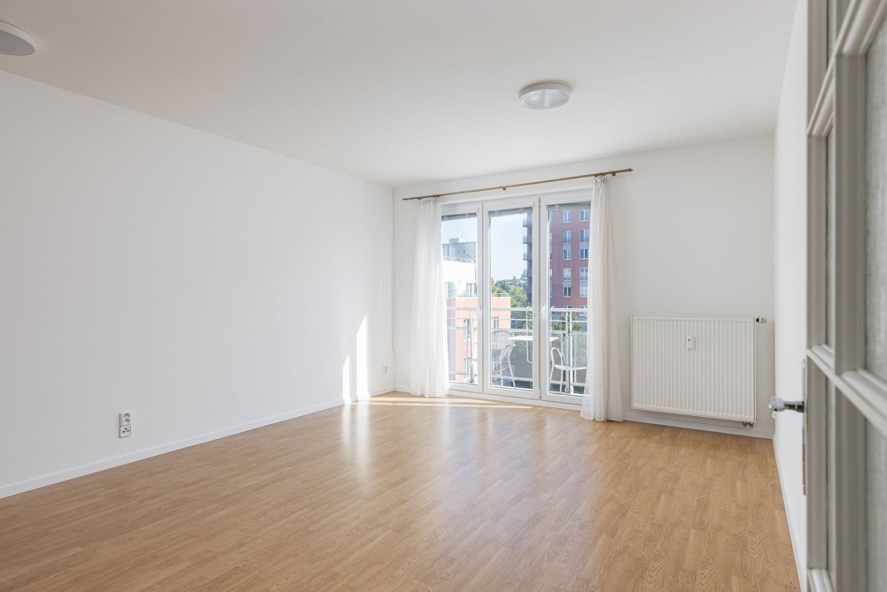 Prenájom bytu 2-izbový 53 m², Velenovského, Praha, Praha Prenájom bytu 2-izbový 53 m², Velenovského, Praha, Praha