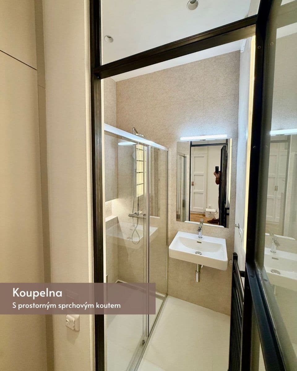 Prenájom bytu 1-izbový 35 m², Vodárenská, Praha, Praha Prenájom bytu 1-izbový 35 m², Vodárenská, Praha, Praha
