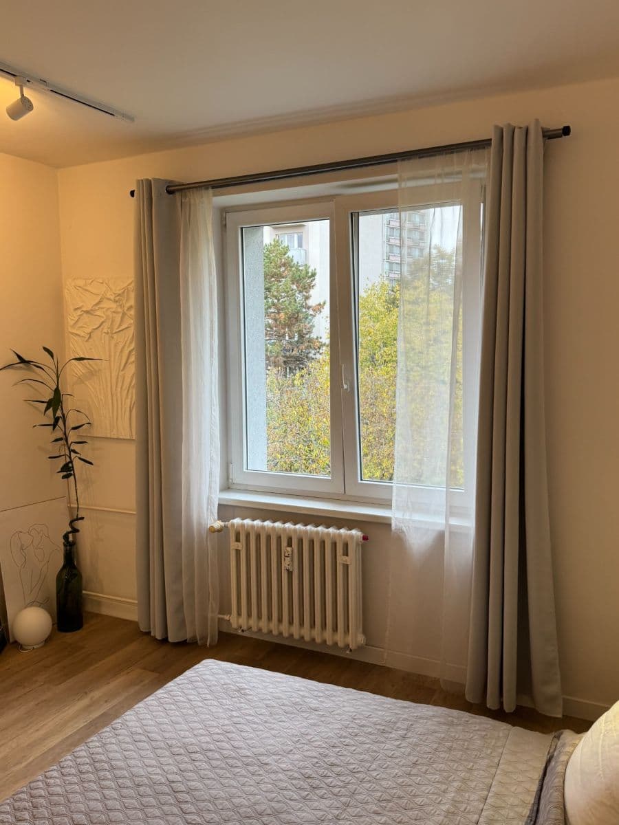 Predaj bytu 2-izbový 52 m², Buková, Praha, Praha Predaj bytu 2-izbový 52 m², Buková, Praha, Praha