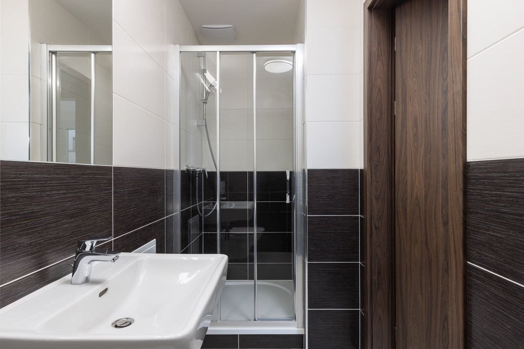 Prenájom bytu 1-izbový 33 m², Thomasova, Praha, Praha Prenájom bytu 1-izbový 33 m², Thomasova, Praha, Praha
