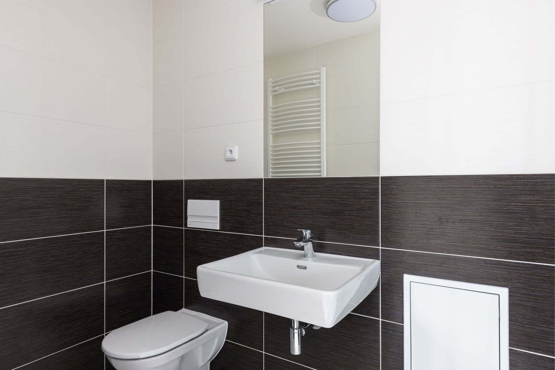 Prenájom bytu 1-izbový 33 m², Thomasova, Praha, Praha Prenájom bytu 1-izbový 33 m², Thomasova, Praha, Praha