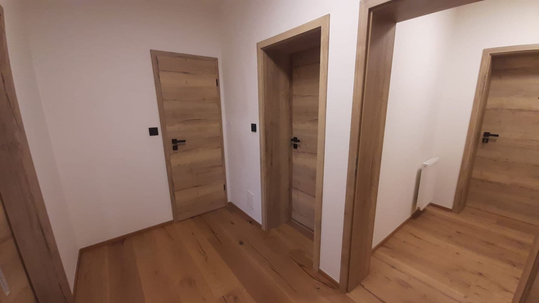 Prenájom bytu 3-izbový 78 m², Sulická, Praha, Praha Prenájom bytu 3-izbový 78 m², Sulická, Praha, Praha
