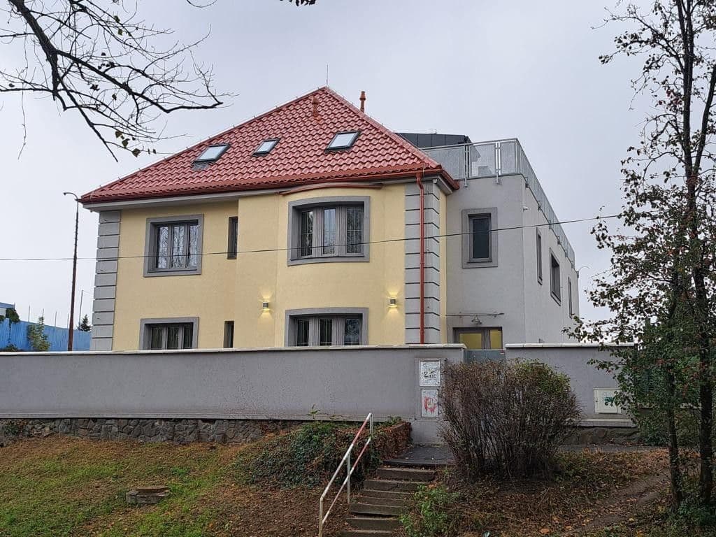 Prenájom bytu 3-izbový 78 m², Sulická, Praha, Praha Prenájom bytu 3-izbový 78 m², Sulická, Praha, Praha
