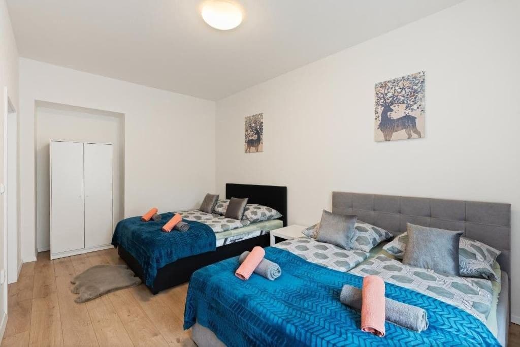 Prenájom bytu 3-izbový 138 m², Košická, Praha, Praha Prenájom bytu 3-izbový 138 m², Košická, Praha, Praha